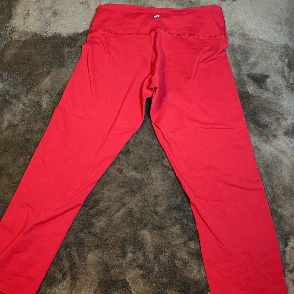FINAL PRICE lululemon crop